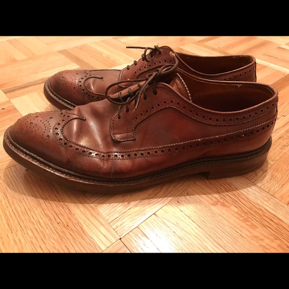 ALDEN WING TIPS SIZE 9B - Picture 4 of 7